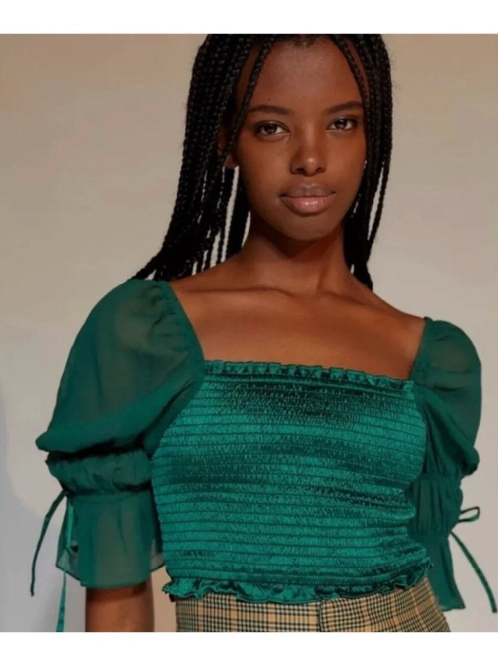 URBAN OUTFITTERS New Diana Emerald Green Square Neck Crop Smocked Top medium